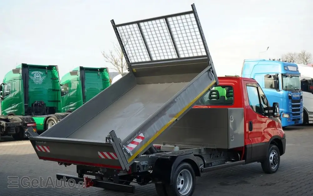IVECO DAILY 35-130 / WYWROTKA TYLNOZSYPOWA / BLIŹNIAK / MANUAL 