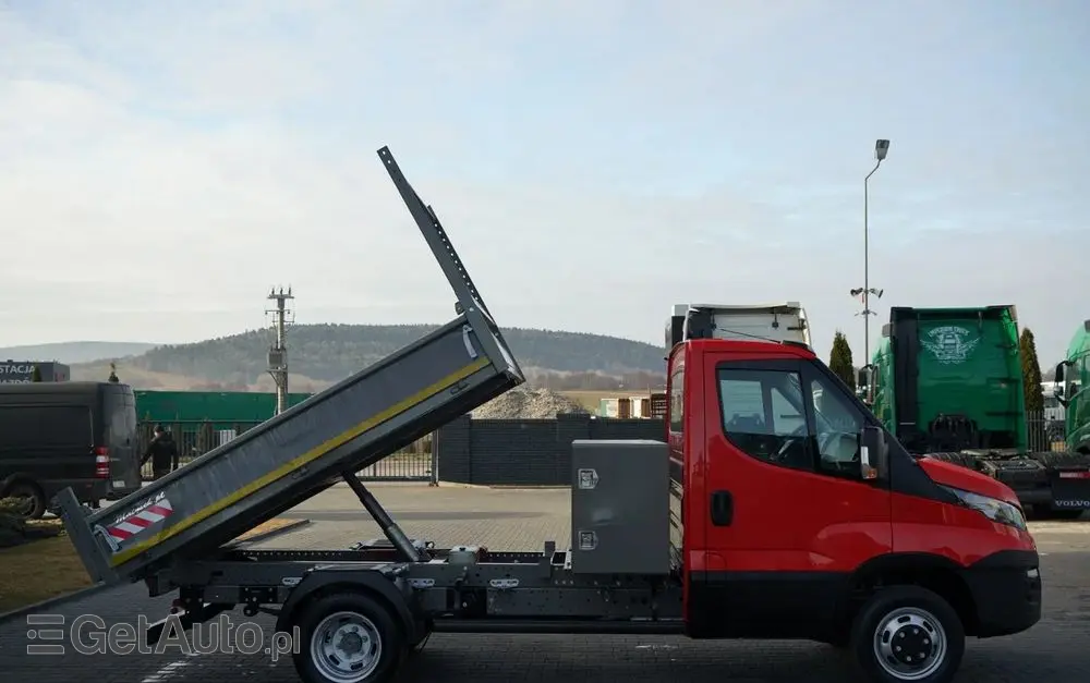 IVECO DAILY 35-130 / WYWROTKA TYLNOZSYPOWA / BLIŹNIAK / MANUAL 