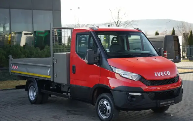 IVECO DAILY 35-130 / WYWROTKA TYLNOZSYPOWA / BLIŹNIAK / MANUAL 