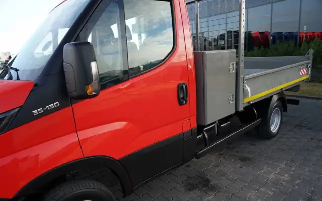 IVECO DAILY 35-130 / WYWROTKA TYLNOZSYPOWA / BLIŹNIAK / MANUAL 