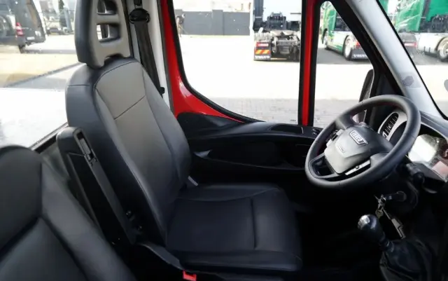 IVECO DAILY 35-130 / WYWROTKA TYLNOZSYPOWA / BLIŹNIAK / MANUAL 