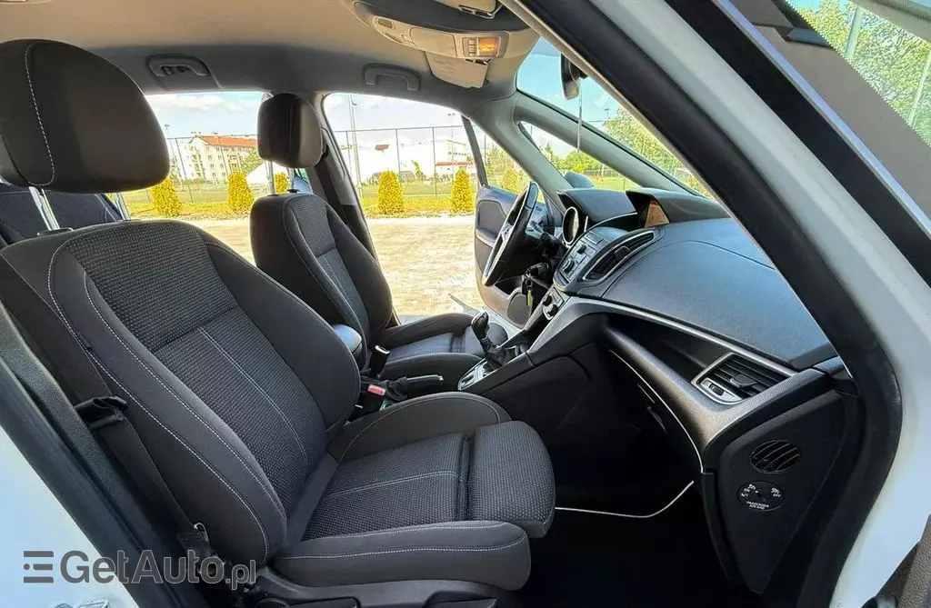 OPEL Zafira 