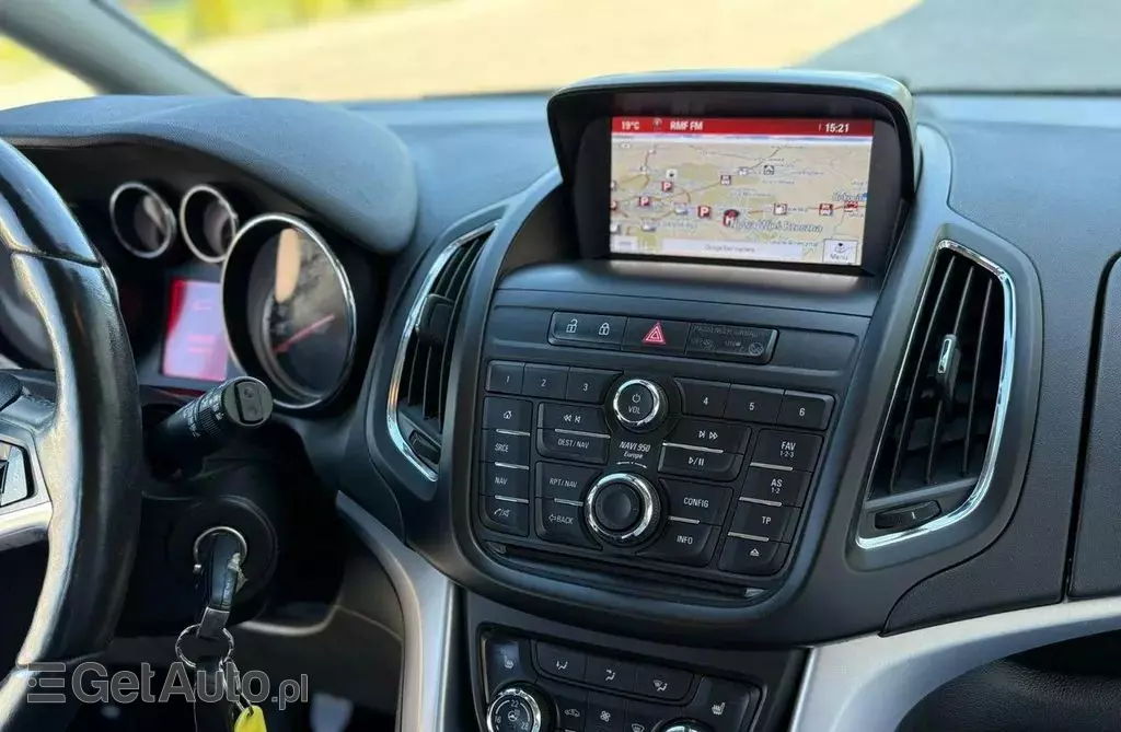 OPEL Zafira 