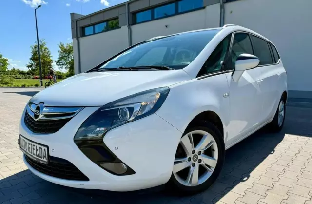 OPEL Zafira 