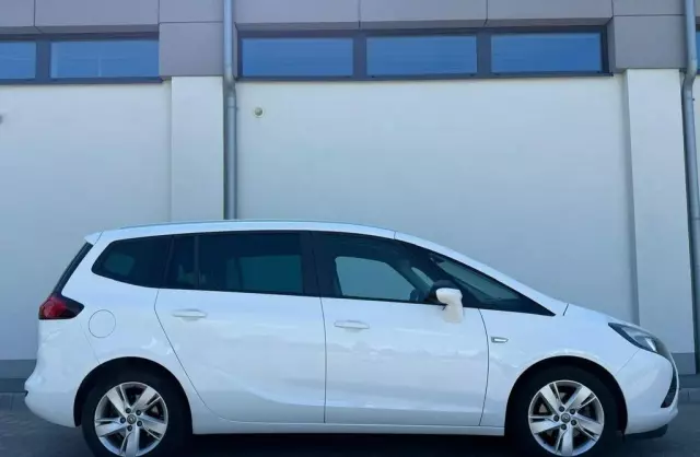 OPEL Zafira 