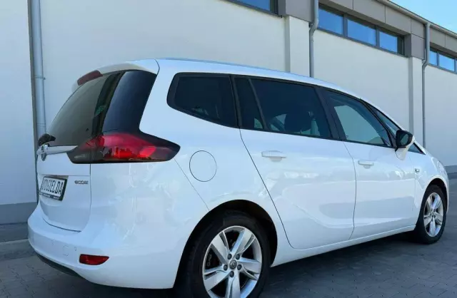 OPEL Zafira 