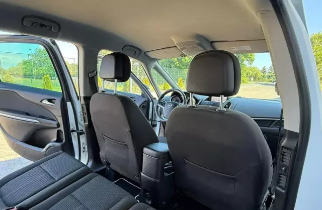 OPEL Zafira 