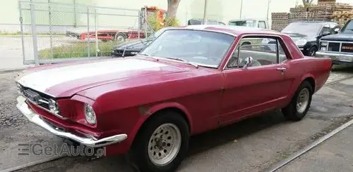 FORD Mustang 