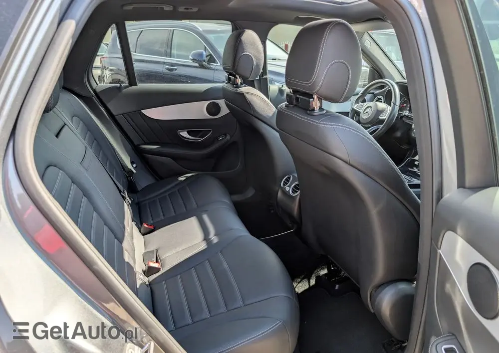 MERCEDES-BENZ GLC 250 4-Matic