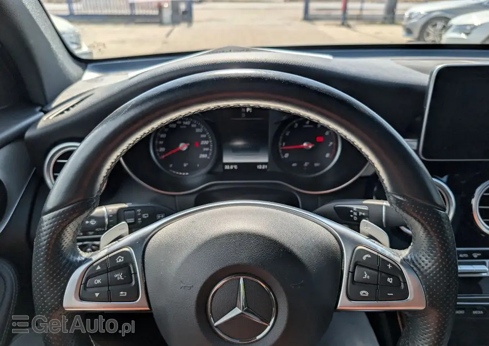 MERCEDES-BENZ GLC 250 4-Matic