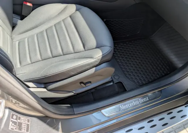 MERCEDES-BENZ GLC 250 4-Matic