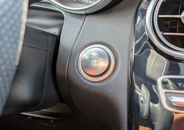 MERCEDES-BENZ GLC 250 4-Matic