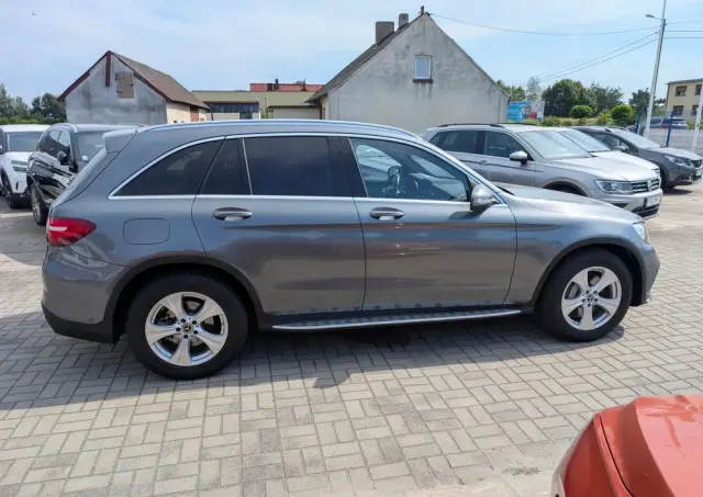 MERCEDES-BENZ GLC 250 4-Matic