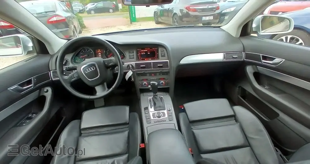 AUDI A6 2.4 Multitronic
