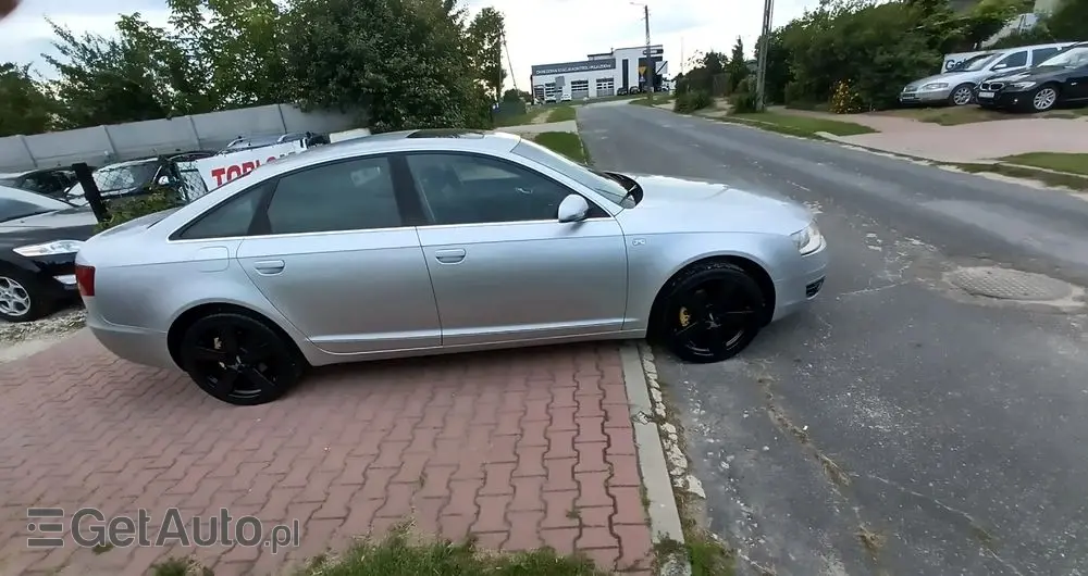 AUDI A6 2.4 Multitronic