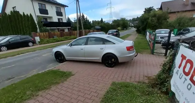 AUDI A6 2.4 Multitronic