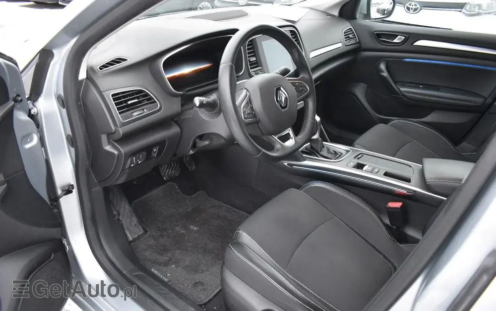 RENAULT Megane 1.3 TCe FAP Intens EDC