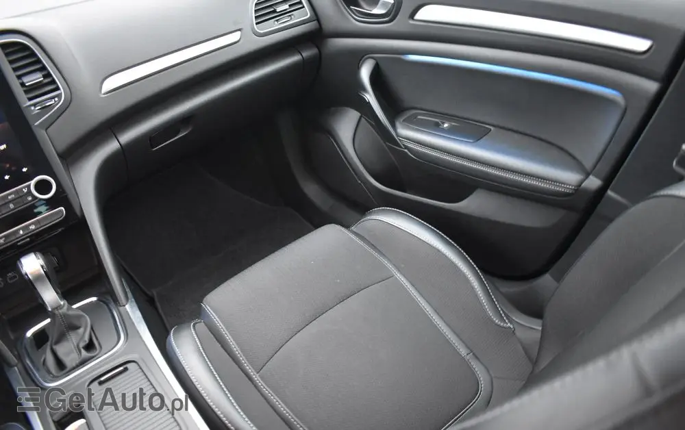 RENAULT Megane 1.3 TCe FAP Intens EDC