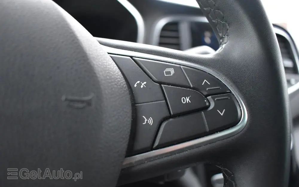 RENAULT Megane 1.3 TCe FAP Intens EDC