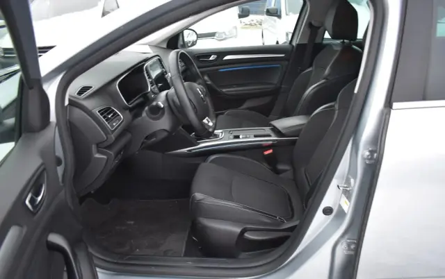 RENAULT Megane 1.3 TCe FAP Intens EDC