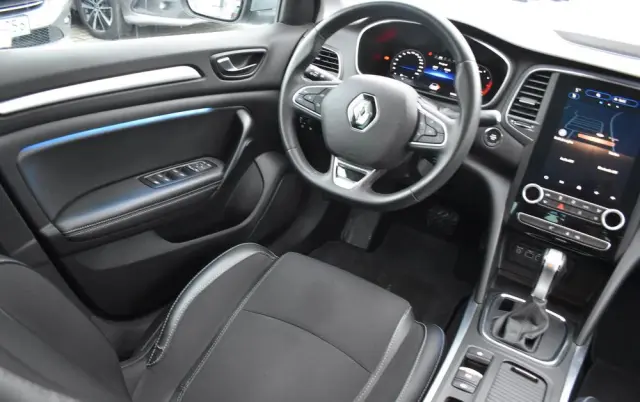 RENAULT Megane 1.3 TCe FAP Intens EDC