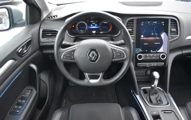 RENAULT Megane 1.3 TCe FAP Intens EDC