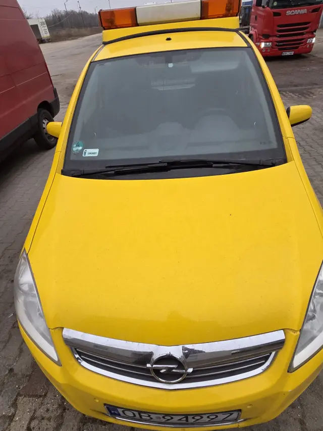 OPEL Zafira 
