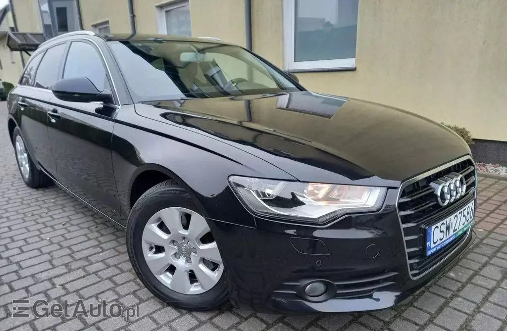 AUDI A6 