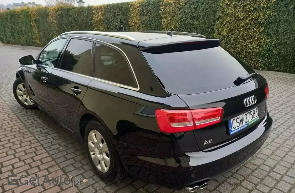 AUDI A6 