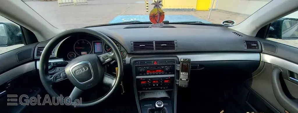 AUDI A4 2.0 TDI (140 KM)