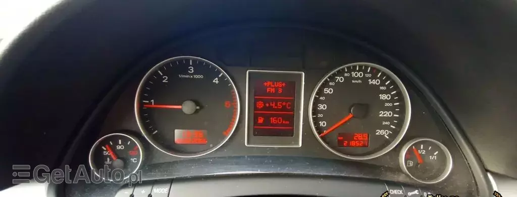 AUDI A4 2.0 TDI (140 KM)