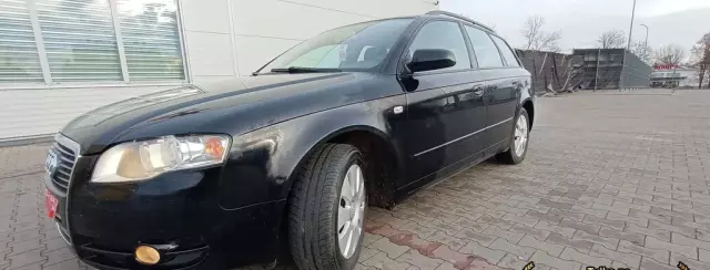AUDI A4 2.0 TDI (140 KM)