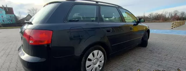 AUDI A4 2.0 TDI (140 KM)