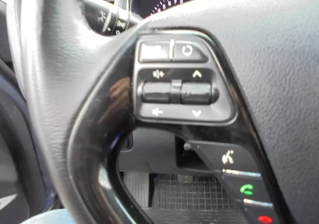 KIA Ceed 1.6 GDI SW Platinum Edition