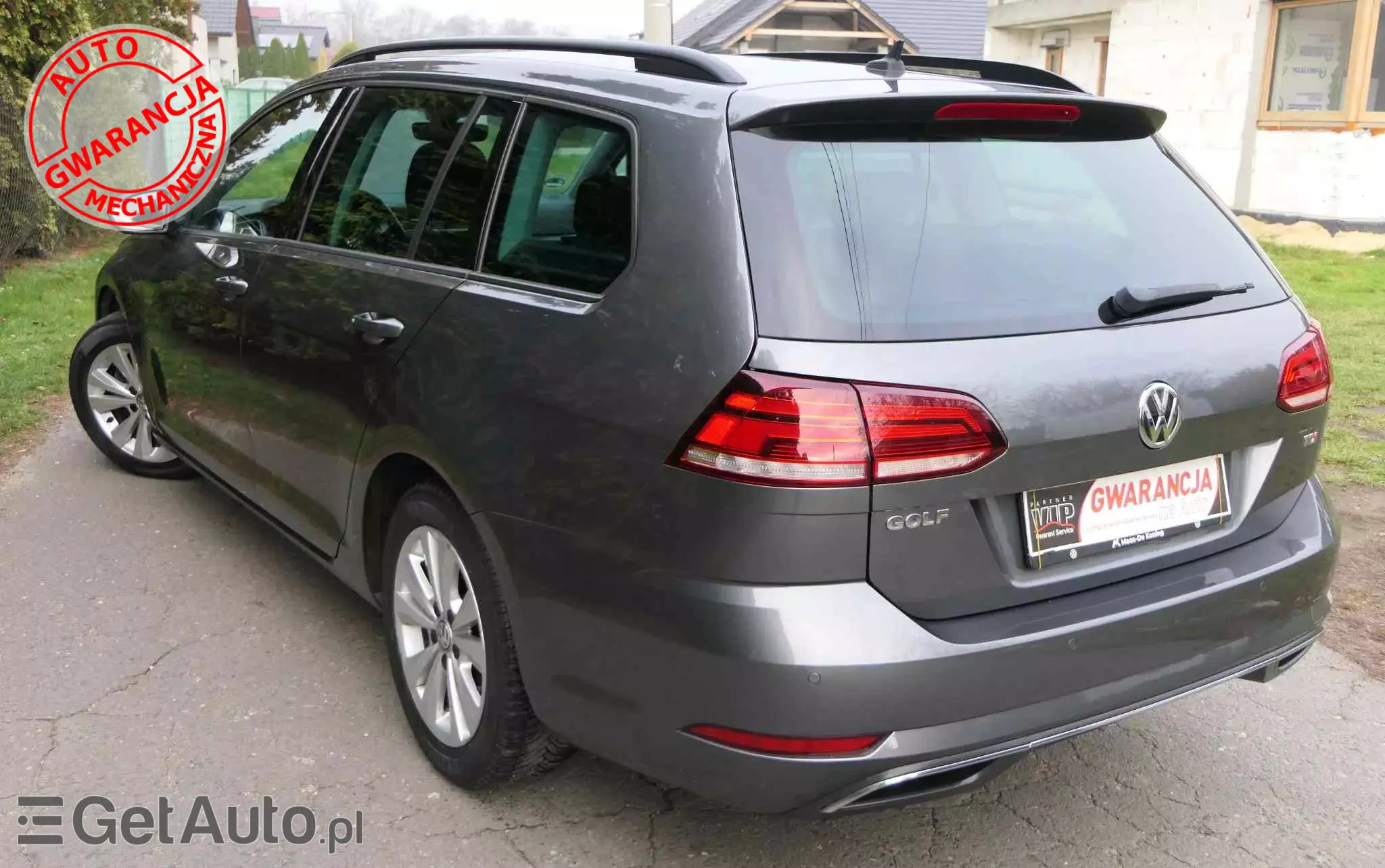 VOLKSWAGEN Golf 1.6 TDI (BlueMotion Technology) DSG Comfortline