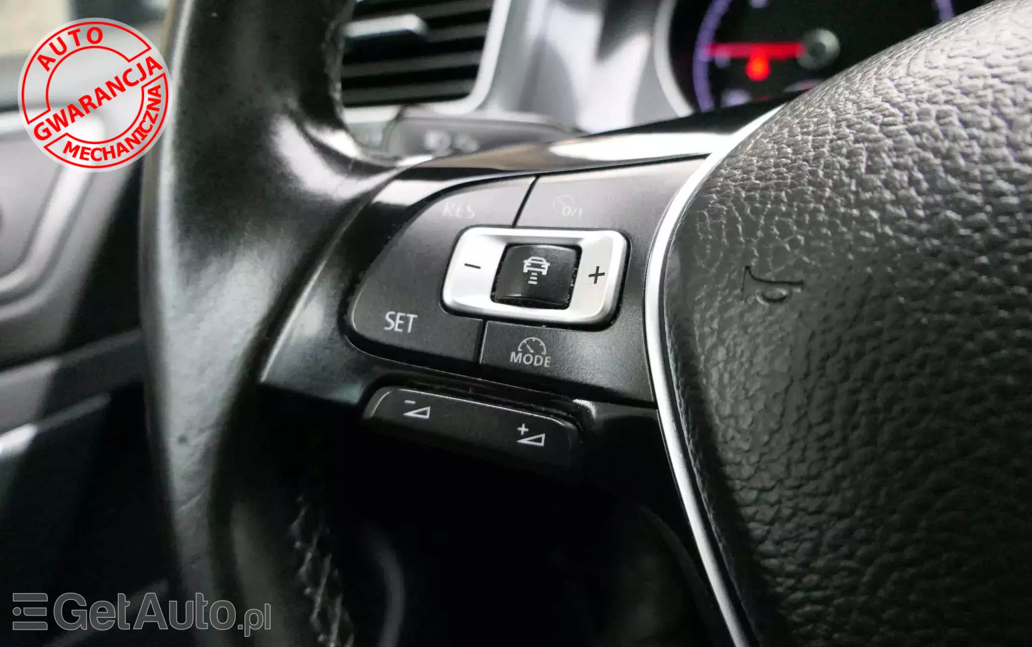 VOLKSWAGEN Golf 1.6 TDI (BlueMotion Technology) DSG Comfortline