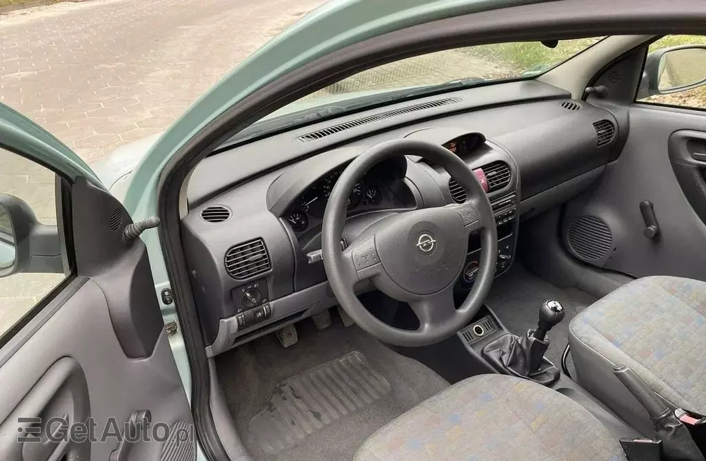 OPEL Corsa 