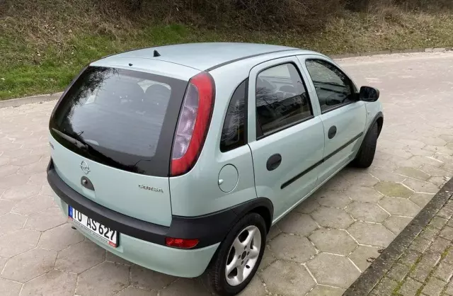 OPEL Corsa 