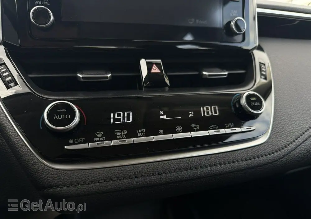 TOYOTA Corolla 1.5 Comfort