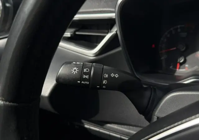 TOYOTA Corolla 1.5 Comfort