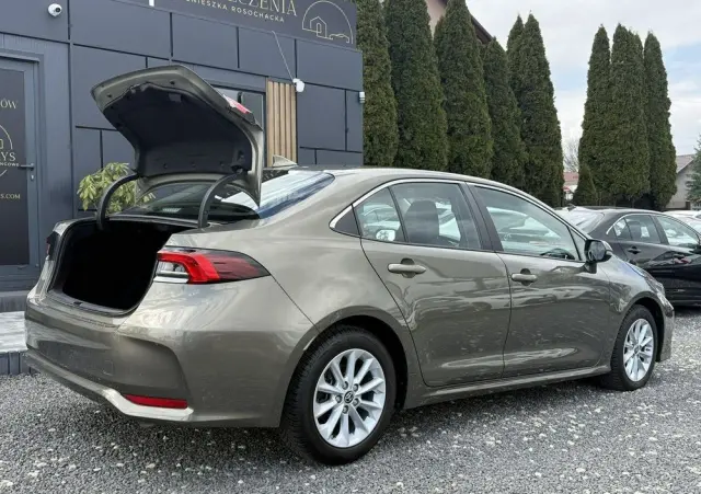 TOYOTA Corolla 1.5 Comfort
