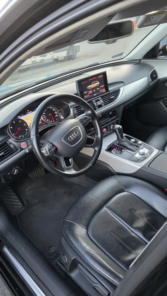 AUDI A6 Avant S tronic