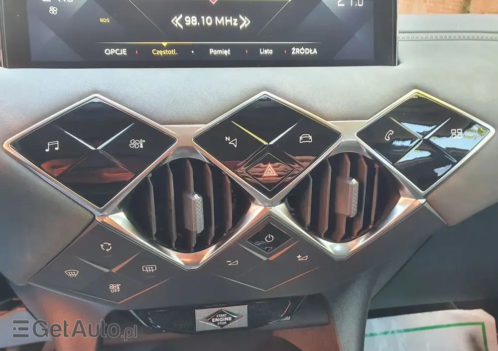 DS AUTOMOBILES DS 3 Crossback 1.2 PureTech Grand Chic