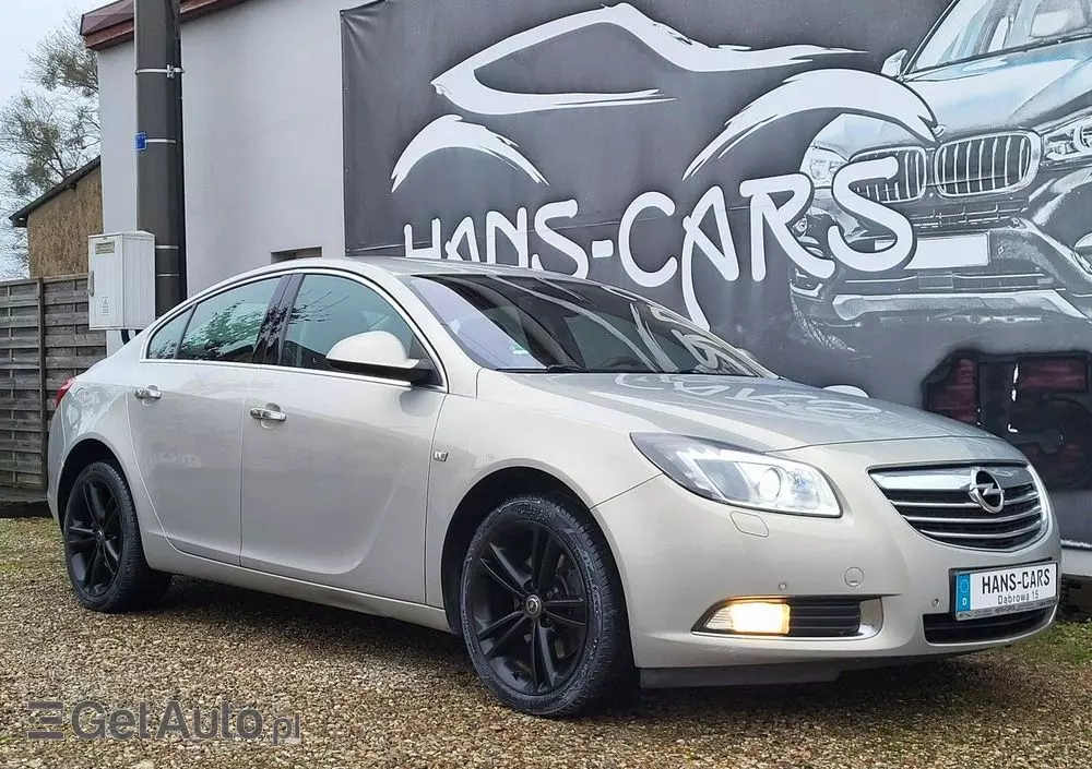 OPEL Insignia 