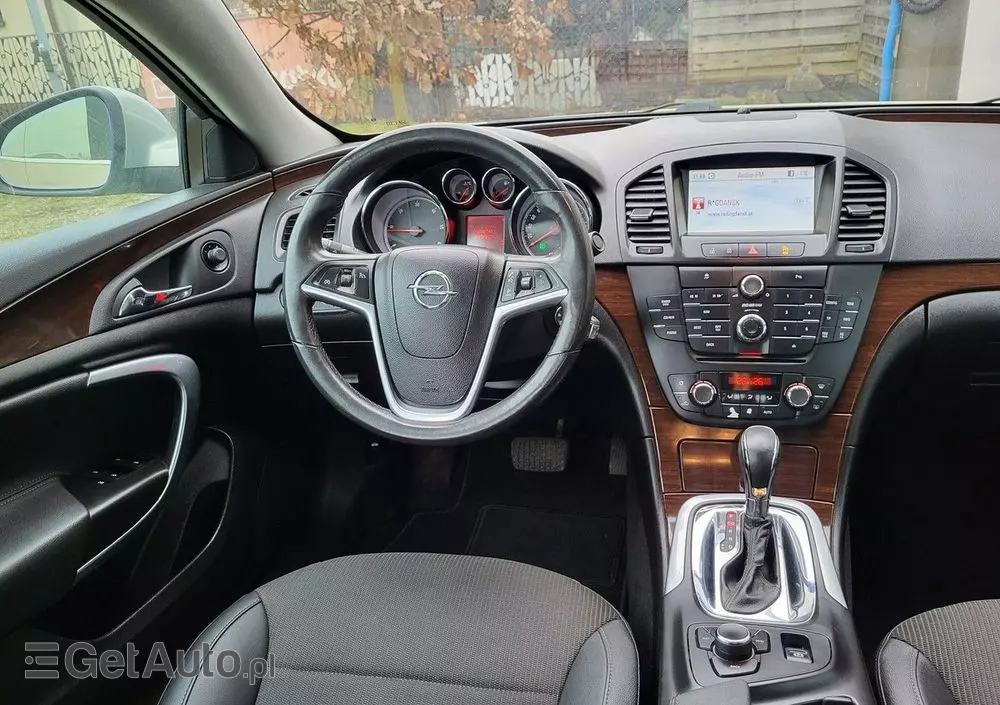 OPEL Insignia 