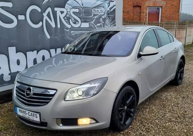 OPEL Insignia 