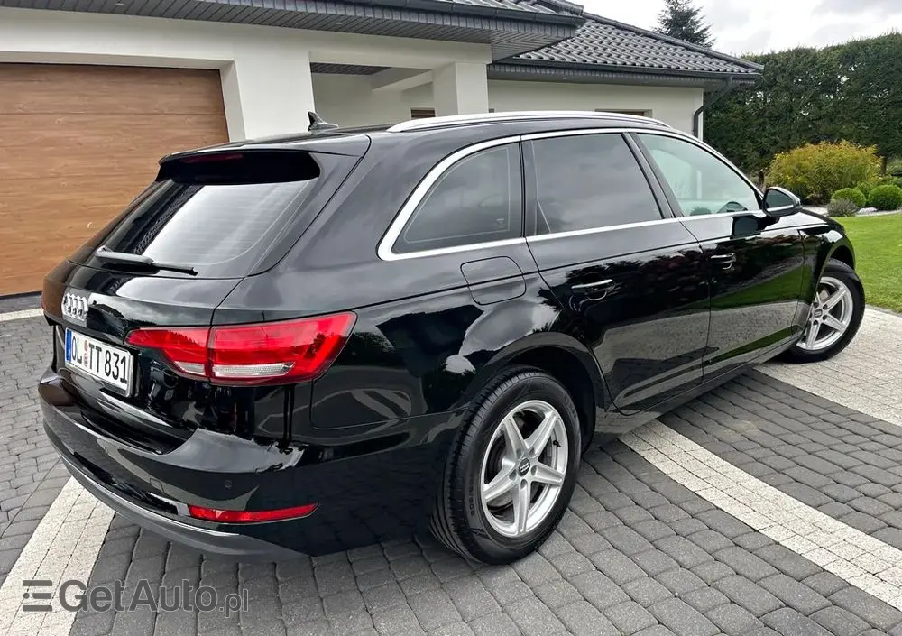 AUDI A4 Avant 2.0 TDI ultra S tronic sport