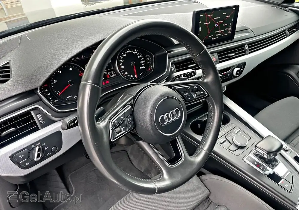 AUDI A4 Avant 2.0 TDI ultra S tronic sport