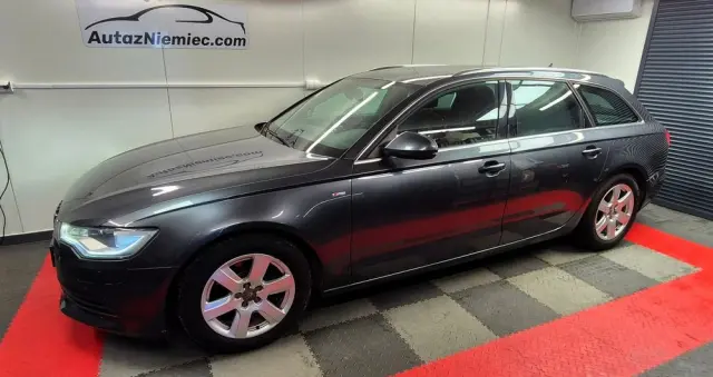 AUDI A6 Avant 2.0 TFSI multitronic sport selection