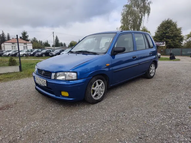 MAZDA Demio 